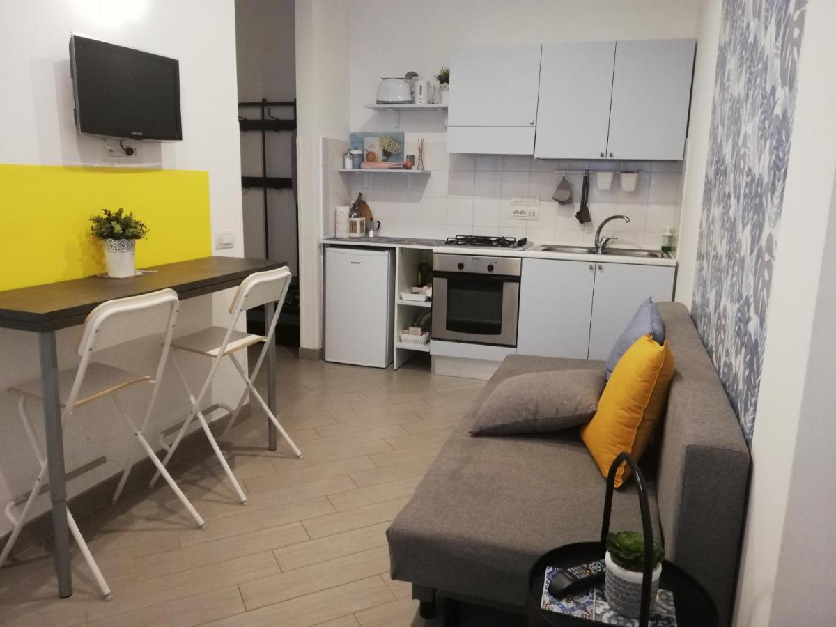 Divas Appartamento Naples Exterior photo